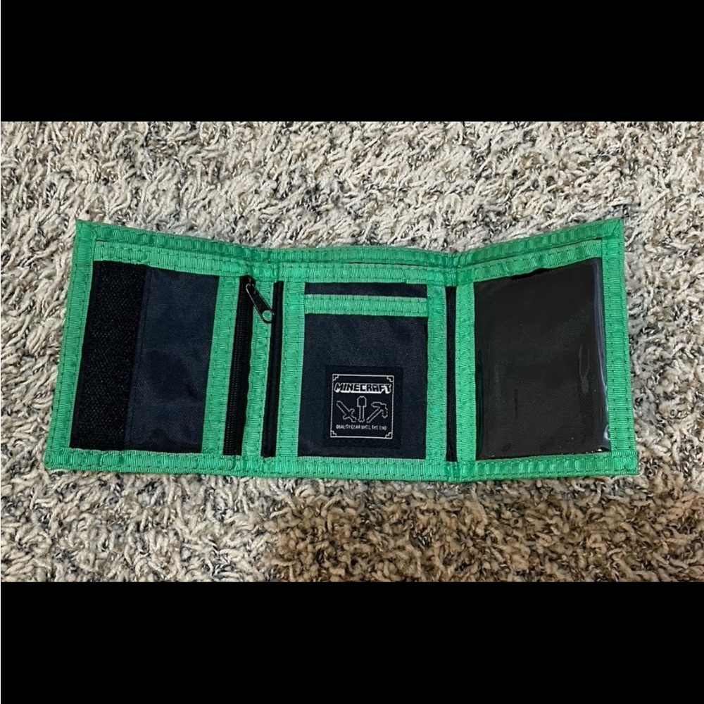 SOLD Minecraft Wallet - Picture 6 of 8